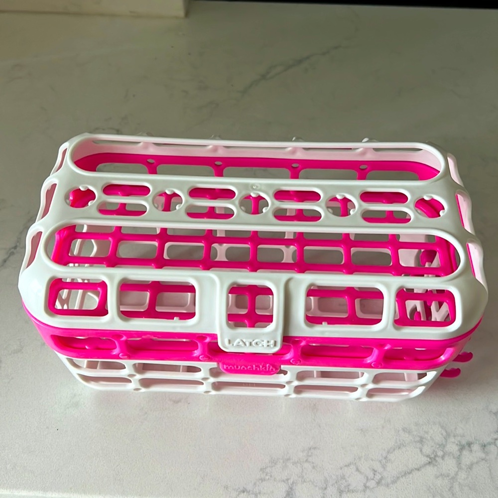 Munchkin high capacity dishwasher basket.